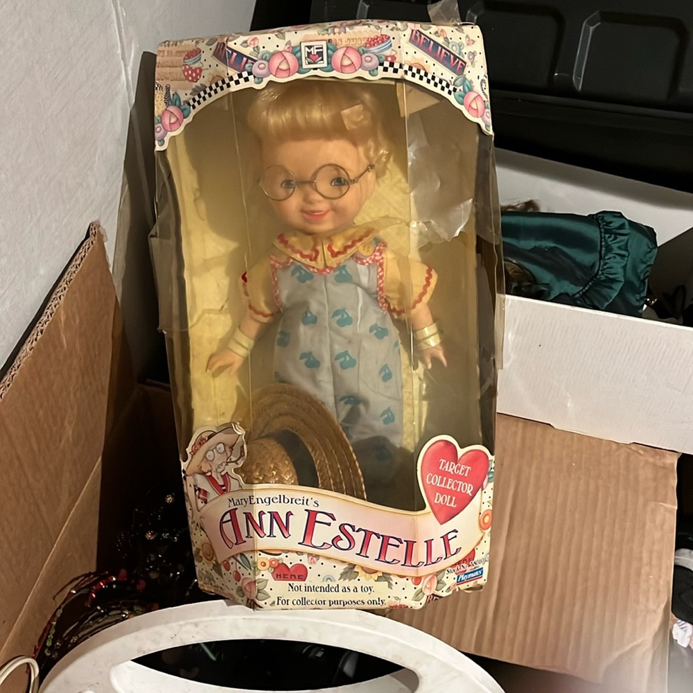 Ann Estelle doll